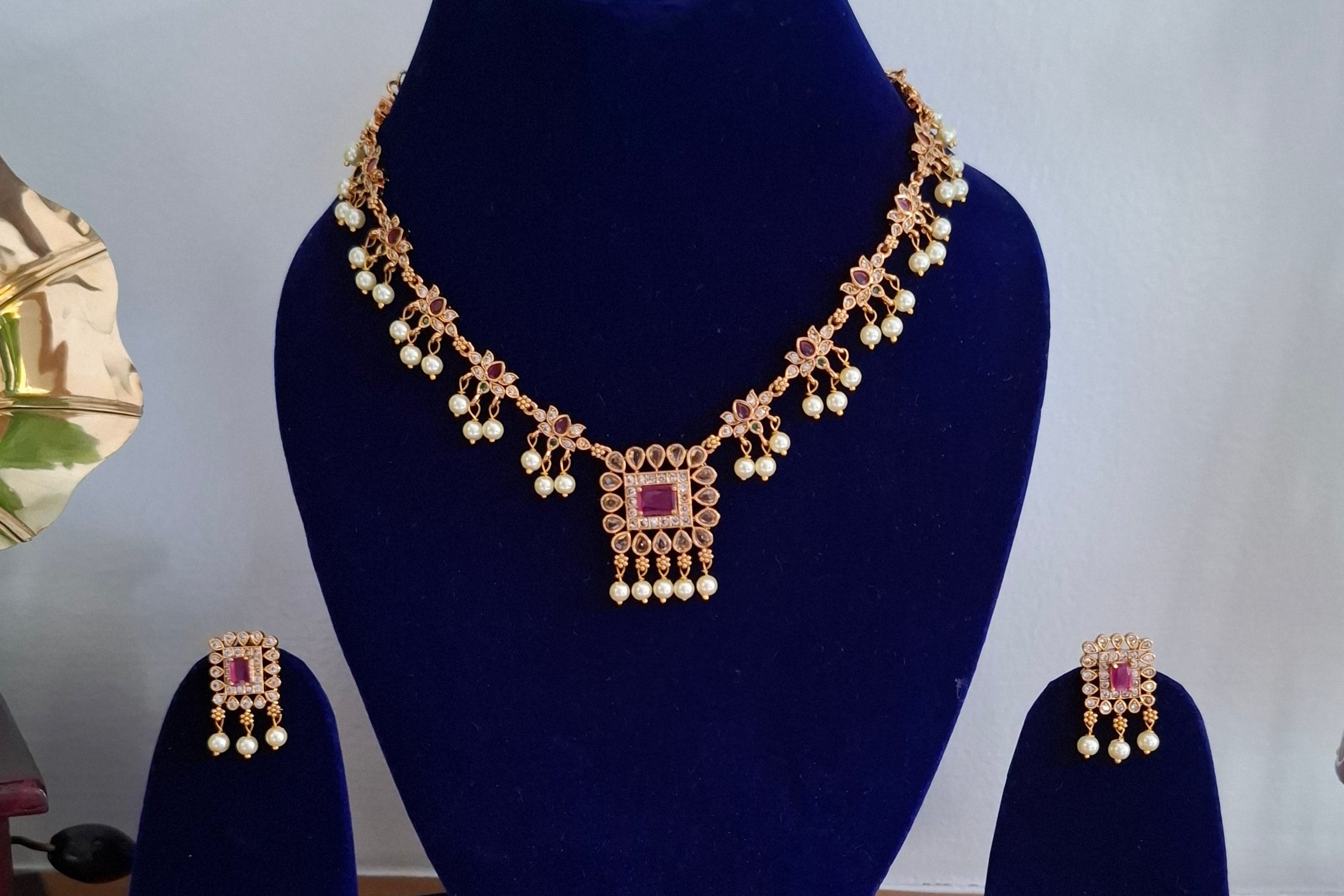 Queen’s Charm Collection 💫