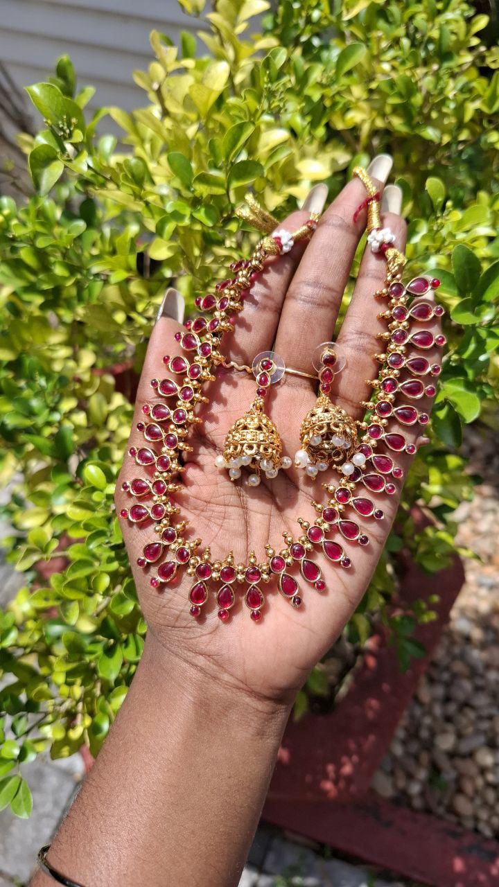 ✨ Crimson Elegance Necklace ✨